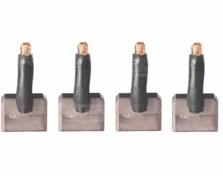 Jeu de balais charbon pour démarreur MITSUBISHI M4T66074